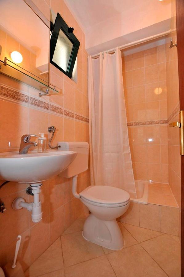 Apartmani More Drvenik (Split-Dalmatia) Exterior foto