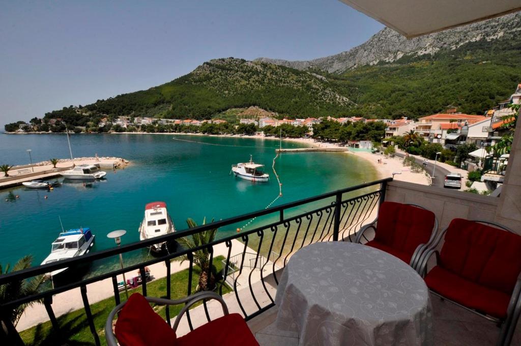 Apartmani More Drvenik (Split-Dalmatia) Exterior foto