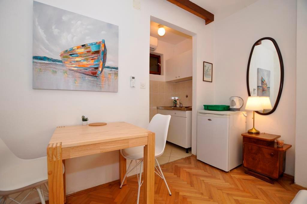 Apartmani More Drvenik (Split-Dalmatia) Exterior foto