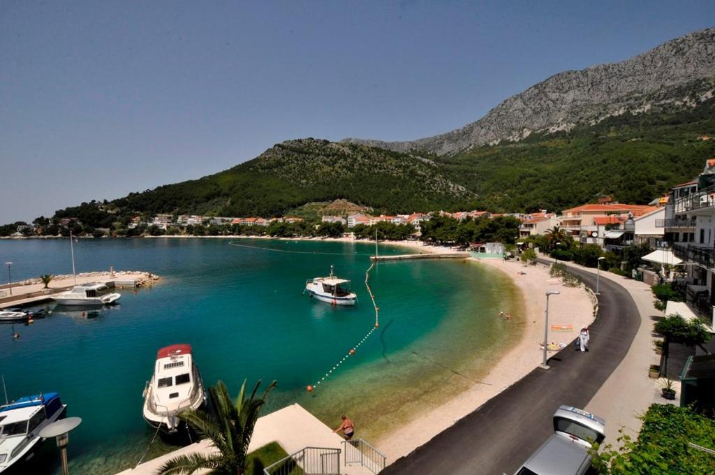Apartmani More Drvenik (Split-Dalmatia) Exterior foto