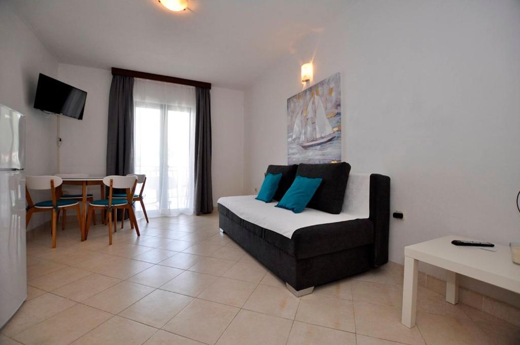 Apartmani More Drvenik (Split-Dalmatia) Exterior foto
