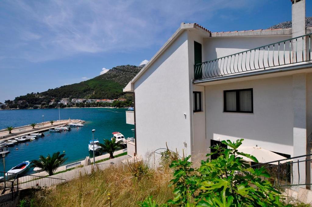 Apartmani More Drvenik (Split-Dalmatia) Exterior foto