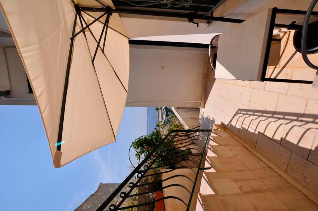 Apartmani More Drvenik (Split-Dalmatia) Exterior foto